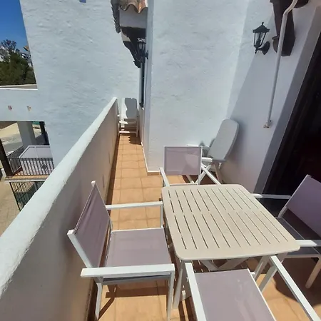 Conil Junto Al Mar Precioso Con Garaje Conil De La Frontera